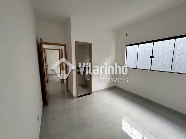 Casa para Venda em Aparecida de Goiânia - 5