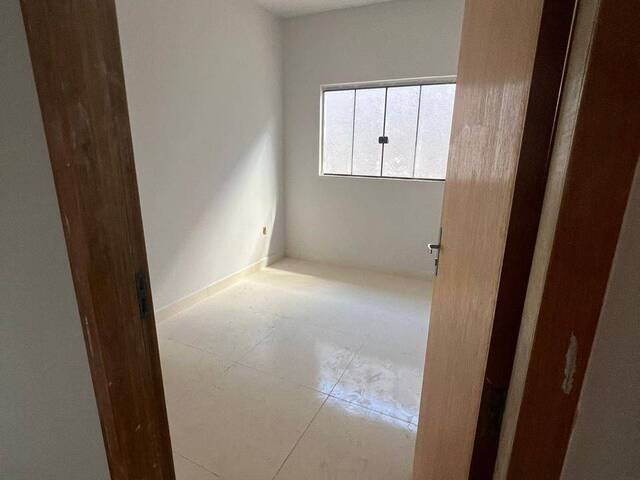 Casa para Venda em Aparecida de Goiânia - 5