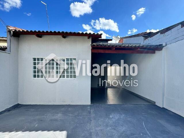 Casa para Venda em Aparecida de Goiânia - 2