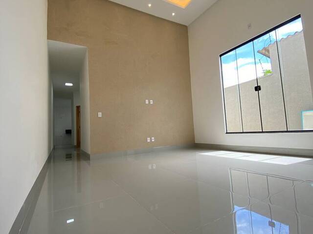 #29 - Casa para Venda em Aparecida de Goiânia - GO - 3