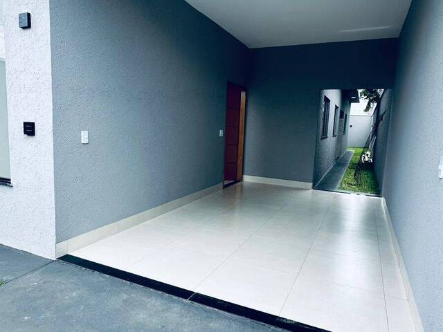 #94 - Casa para Venda em Aparecida de Goiânia - GO - 2