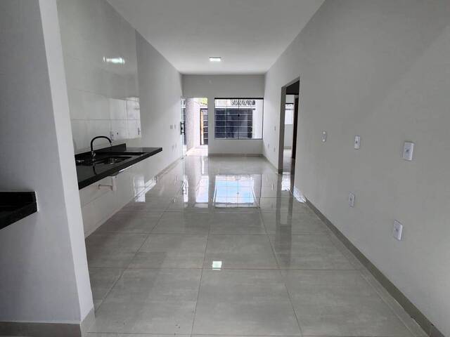 #101 - Casa para Venda em Aparecida de Goiânia - GO - 3