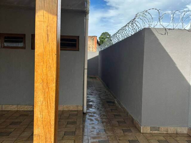 #110 - Casa para Venda em Aparecida de Goiânia - GO - 2
