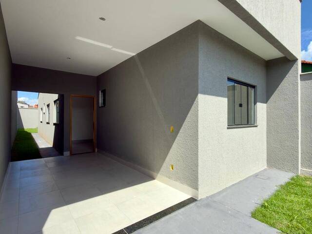 #118 - Casa para Venda em Aparecida de Goiânia - GO - 2