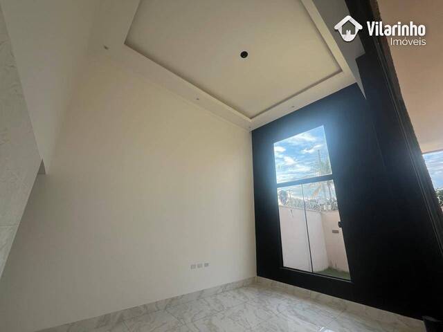 Casa para Venda em Aparecida de Goiânia - 2