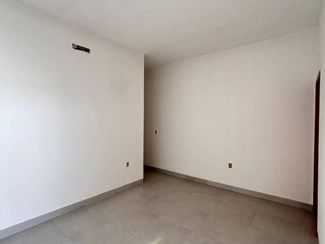 Casa para Venda em Aparecida de Goiânia - 4