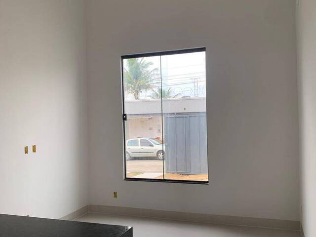 Casa para Venda em Aparecida de Goiânia - 3