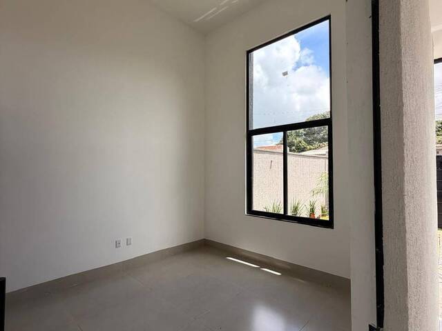 Casa para Venda em Aparecida de Goiânia - 2