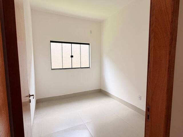 Casa para Venda em Aparecida de Goiânia - 4