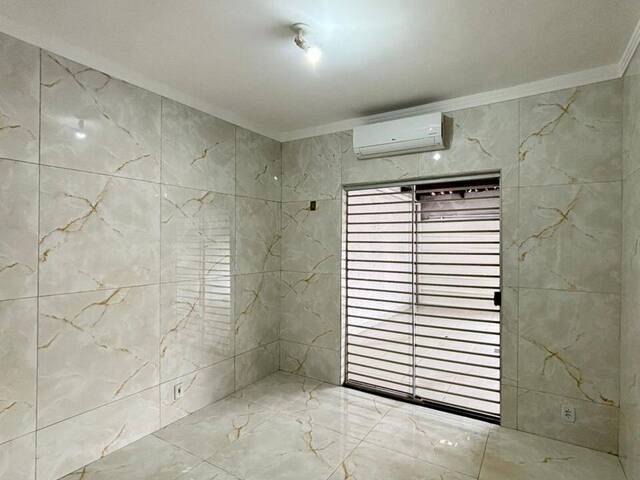 Casa para Venda em Aparecida de Goiânia - 4