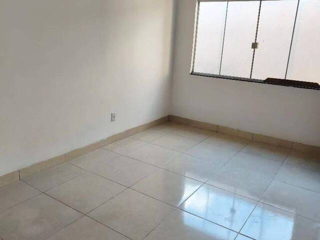 Casa para Venda em Aparecida de Goiânia - 4