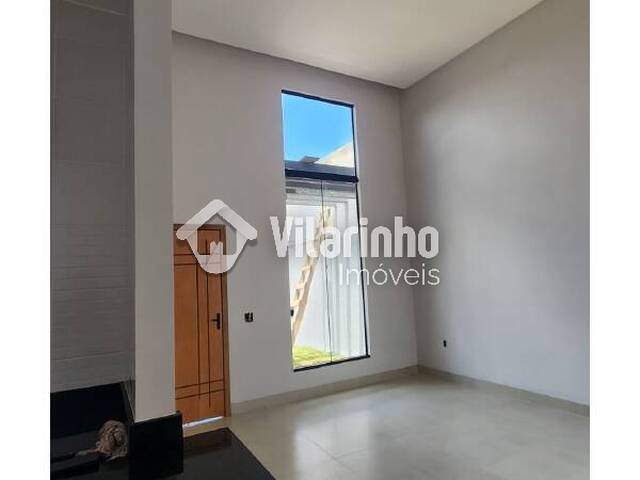 #138 - Casa para Venda em Aparecida de Goiânia - GO - 2